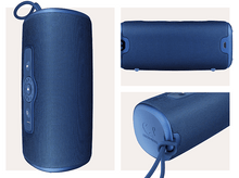 Charger l'image dans la galerie, Haut-parleur cylindrique bleu avec boutons de commande. Plusieurs angles, boucle bleue.
