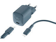 Chargeur Motorola bleu avec un câble USB-C et Lightning. Fond noir.