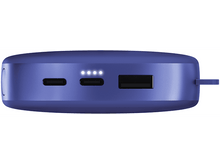 Charger l&#39;image dans la galerie, Vue de dessus d&#39;une batterie externe bleue avec ports de charge et voyants lumineux.
