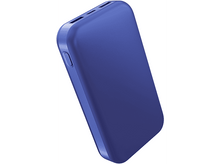 Charger l&#39;image dans la galerie, Batterie externe bleue, vue en angle. Forme rectangulaire avec bords arrondis.
