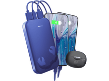 Charger l&#39;image dans la galerie, Batterie externe bleue avec téléphone et écouteurs. Téléphone en charge. Fond blanc.
