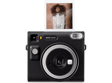 Charger l&#39;image dans la galerie, FUJIFILM Appareil photo instantané Instax Square SQ40 Noir
