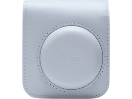 Un étui pour appareil photo Instax bleu clair. L