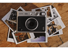 Charger l&#39;image dans la galerie, FUJIFILM instax mini Evo USB-C Noir
