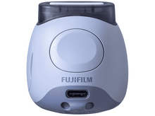 Charger l&#39;image dans la galerie, Appareil photo Fujifilm Instax bleu clair. Design simple, forme ovale et port USB.
