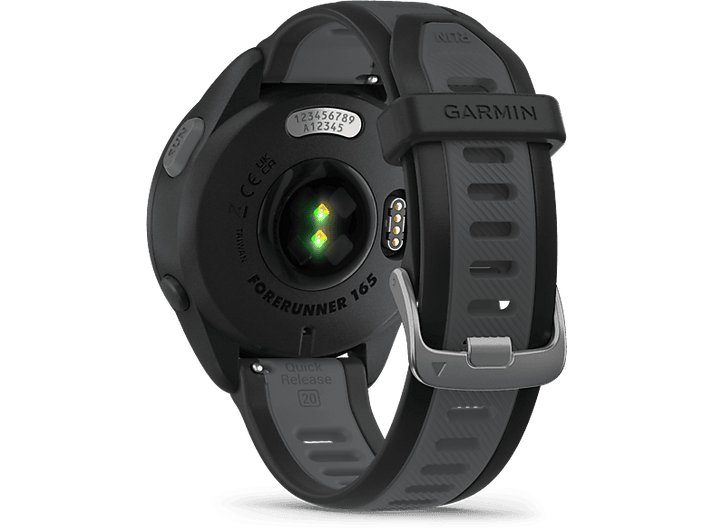 Une montre noire Garmin Forerunner 165, vue arrière, sur fond noir.
