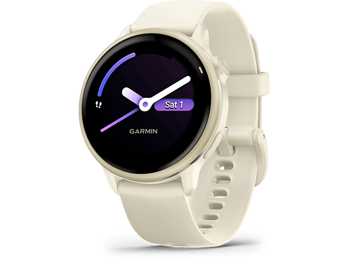 Une smartwatch Garmin crème avec un écran noir affichant l'heure et la date.