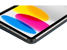 Charger l&#39;image dans la galerie, Gros plan d&#39;un iPad avec une coque bleue, affichant des formes abstraites colorées sur écran blanc.
