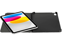 Charger l&#39;image dans la galerie, Tablette dans un étui noir. Le fond est blanc.

