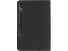 Charger l&#39;image dans la galerie, Étui de tablette noir avec stylet, sur fond blanc.
