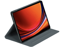 Charger l&#39;image dans la galerie, Tablette dans un étui bleu, écran affichant une image abstraite orange et rouge.
