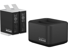 Charger l&#39;image dans la galerie, Deux batteries GoPro noires et un chargeur GoPro noir. Le chargeur a deux emplacements.

