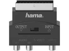 Charger l&#39;image dans la galerie, Adaptateur SCART noir avec étiquettes d&#39;entrée et de sortie et trois connecteurs.
