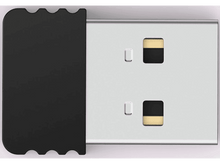 Charger l&#39;image dans la galerie, Gros plan sur un port USB avec une partie en plastique noir.
