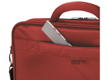 Charger l&#39;image dans la galerie, Un sac d&#39;ordinateur portable rouge, avec une tablette sortant d&#39;une poche.
