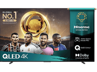 Téléviseur Hisense QLED 4K avec des joueurs, un logo et du texte. Le téléviseur est exposé et affiche une image.