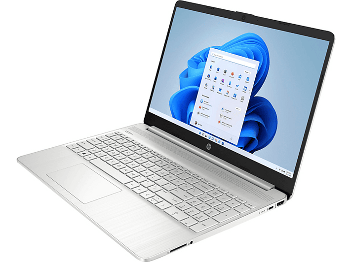 Ordinateur portable HP argenté ouvert, affichant l'interface Windows 11. L'écran affiche des icônes d'applications. Clavier et pavé tactile visibles. Fond blanc.