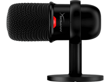 Charger l&#39;image dans la galerie, Un microphone noir avec une lumière rouge, sur un support. C&#39;est un microphone HyperX. Le fond est blanc.
