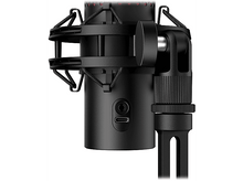 Charger l&#39;image dans la galerie, Microphone noir avec corps rond et écran en maille. Sur un support, en gros plan. Port USB visible.
