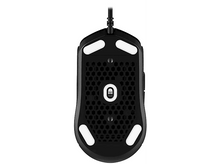 Charger l&#39;image dans la galerie, Souris de jeu noire avec des patins blancs en dessous et un motif en nid d&#39;abeille.
