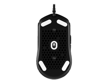 Charger l&#39;image dans la galerie, Le dessous d&#39;une souris de jeu noire, montrant les pieds et le capteur.
