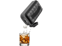 Charger l&#39;image dans la galerie, Bac à glaçons distribuant de la glace. Verre de whisky avec éclaboussures. Noir et gris.
