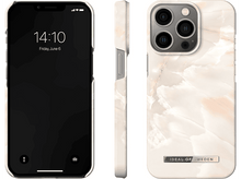 Charger l&#39;image dans la galerie, IDEAL OF SWEDEN Cover iPhone 14 Pro (DS FC257-IP14P) Cover voor Apple iPhone 14 Pro Blanc
