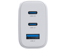 Charger l&#39;image dans la galerie, Chargeur USB blanc avec trois ports : USB-C2, USB-C1 et USB-A, sur fond blanc.

