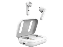 Charger l&#39;image dans la galerie, Écouteurs sans fil blancs et étui de chargement. Écouteurs inclinés, étui ouvert.
