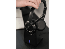 Charger l&#39;image dans la galerie, ISY Micro-casque sans fil avec station de recharge (IHS-8200)
