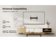 Charger l&#39;image dans la galerie, Téléviseur monté sur mur avec support noir, supporté par un meuble en bois.
