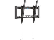 Support mural TV noir sur fond noir. Il a des bras réglables et un niveau. Deux cordes suspendues sont visibles.