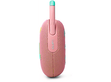 Charger l&#39;image dans la galerie, Une enceinte JBL Clip 5 rose avec une poignée turquoise et blanche.
