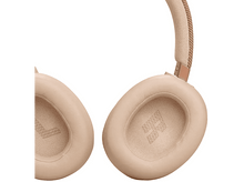 Charger l&#39;image dans la galerie, Gros plan sur un casque beige clair avec un bandeau beige et des accents or rose.
