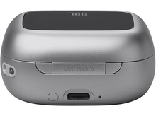 Charger l'image dans la galerie, Étui d'écouteurs gris, ovale, avec 'JBL' et port.
