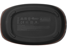 Charger l&#39;image dans la galerie, Le dessous d&#39;un haut-parleur noir et orange, avec des logos et du texte.
