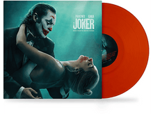 Charger l&#39;image dans la galerie, Pochette de disque vinyle : film Joker. Un couple danse dans une pièce sombre.
