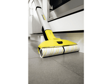 Charger l&#39;image dans la galerie, KARCHER Aspirateur nettoyeur (EWM 2)
