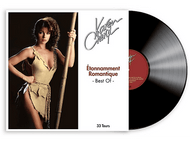 Vinyle avec une pochette blanche représentant une femme.