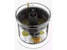 Charger l&#39;image dans la galerie, Un robot culinaire transparent avec de l&#39;huile d&#39;olive versée dedans.
