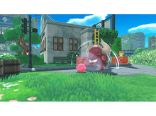 Charger l&#39;image dans la galerie, Une scène de jeu vidéo avec un personnage rose face à un taureau dans un environnement urbain.
