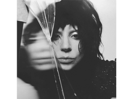 Photo en noir et blanc du visage d