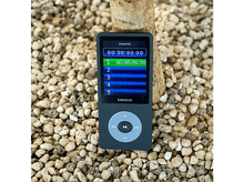 Charger l&#39;image dans la galerie, Lecteur MP3 Lenco noir avec chronomètre à l&#39;écran.
