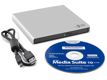 Charger l&#39;image dans la galerie, Lecteur CD/DVD externe argenté, câbles et un disque avec du texte.
