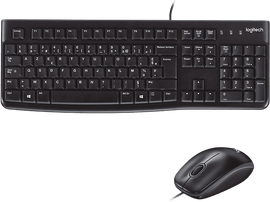 Ensemble clavier et souris noirs sur fond noir. La marque Logitech est visible sur le clavier.