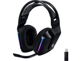 Casque de jeu noir avec microphone et adaptateur USB sans fil, sur fond noir.