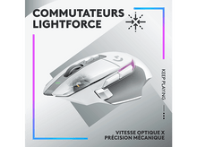 Charger l&#39;image dans la galerie, Une souris de jeu blanche avec des accents gris, le texte &#39;LIGHTFORCE&#39; en haut et &#39;KEEP PLAYING&#39; à droite.
