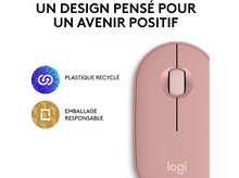 Charger l'image dans la galerie, Souris d'ordinateur rose avec texte à gauche sur le plastique recyclé et l'emballage responsable.
