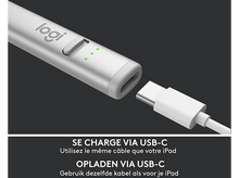 Charger l&#39;image dans la galerie, Stylo argenté avec connecteur USB-C, texte de chargement via USB-C en dessous.
