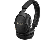 Casque Marshall noir avec texture cuir et logo doré. Incliné sur fond noir.